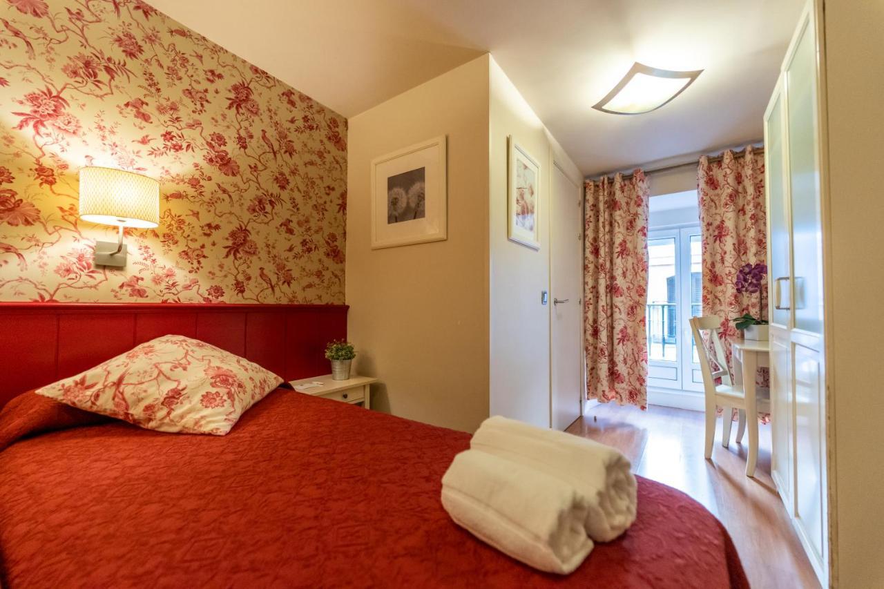Hostal Matheu Μαδρίτη Εξωτερικό φωτογραφία