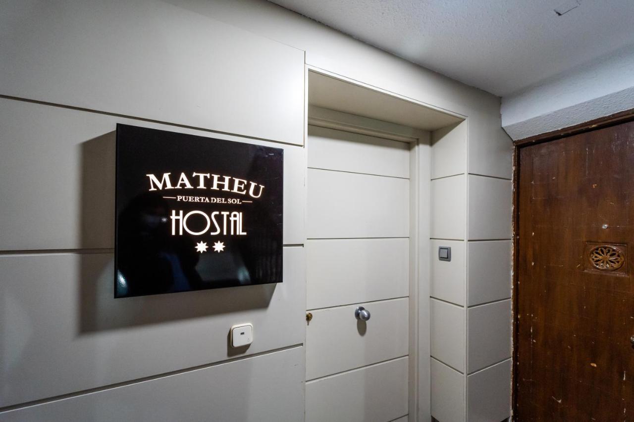 Hostal Matheu Μαδρίτη Εξωτερικό φωτογραφία