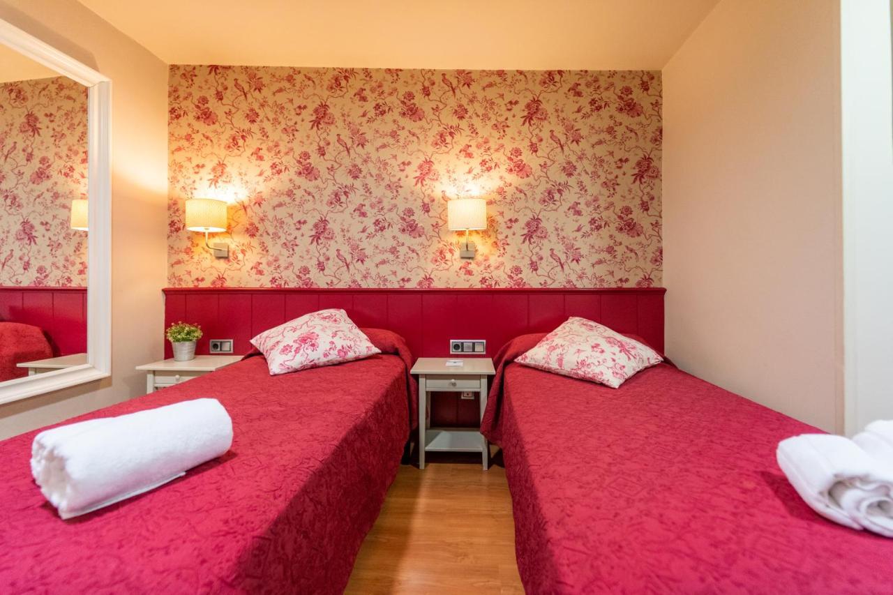 Hostal Matheu Μαδρίτη Εξωτερικό φωτογραφία