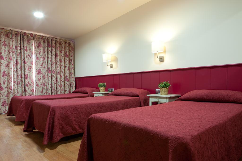 Hostal Matheu Μαδρίτη Εξωτερικό φωτογραφία