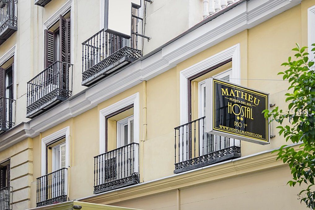 Hostal Matheu Μαδρίτη Εξωτερικό φωτογραφία